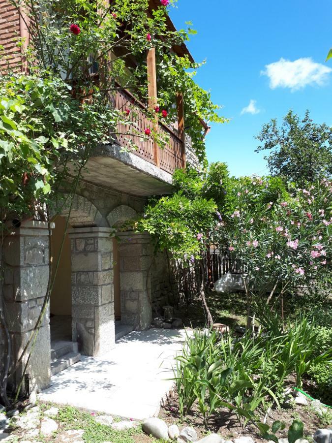 Old House Apartment With Garden Area Mtsʼkhetʼa Екстериор снимка